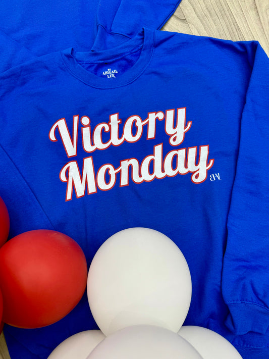 VICTORY MONDAY Crewneck