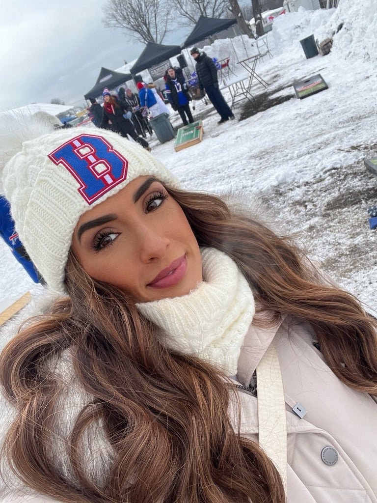 Buffalo "B" Winter Pom-Pom Hat – Cozy winter hat with a Buffalo "B" design and pom-pom on top, perfect for game days and cold weather.