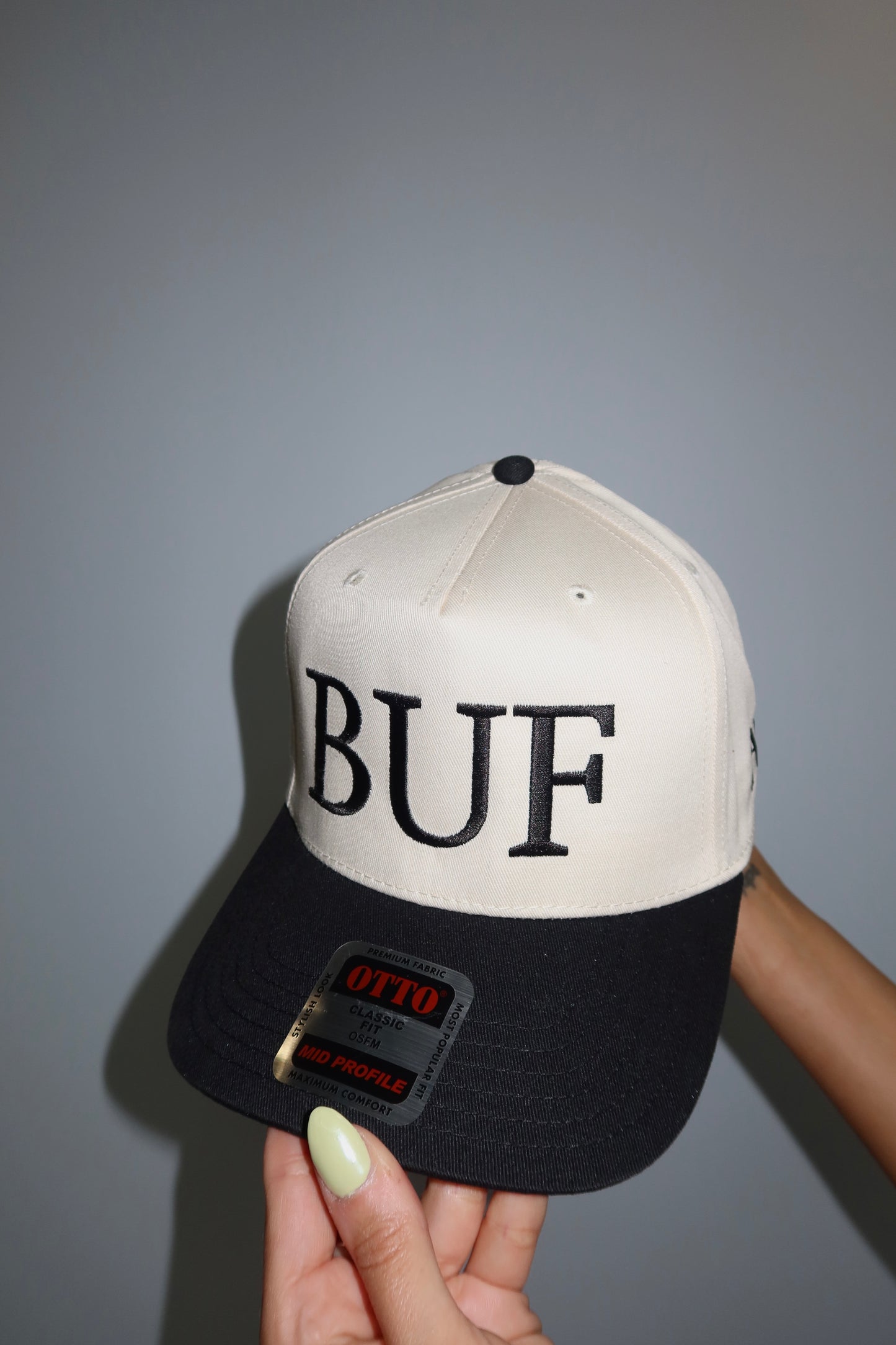 Classic BUF Cream/Black Hat