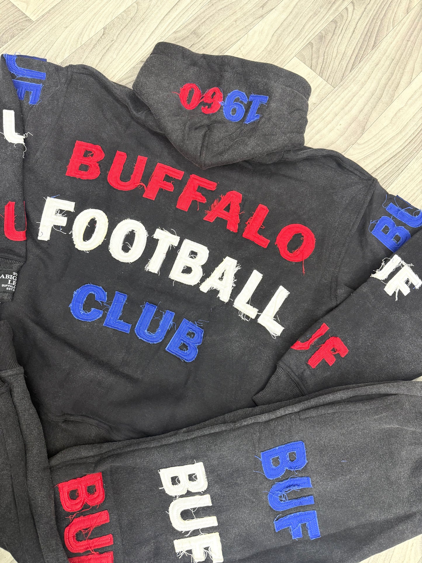 BUF Distressed Heavyweight Set