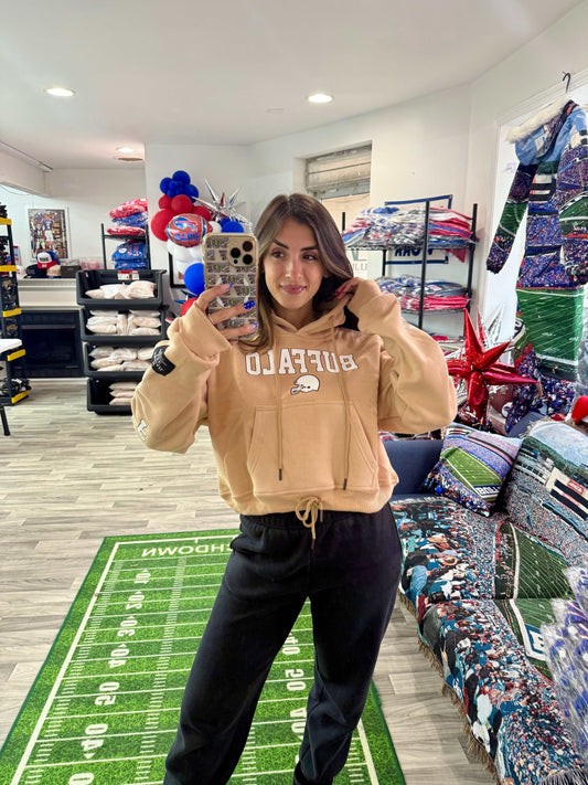 woman wearing cropped hoodie casual outfit relaxed fit