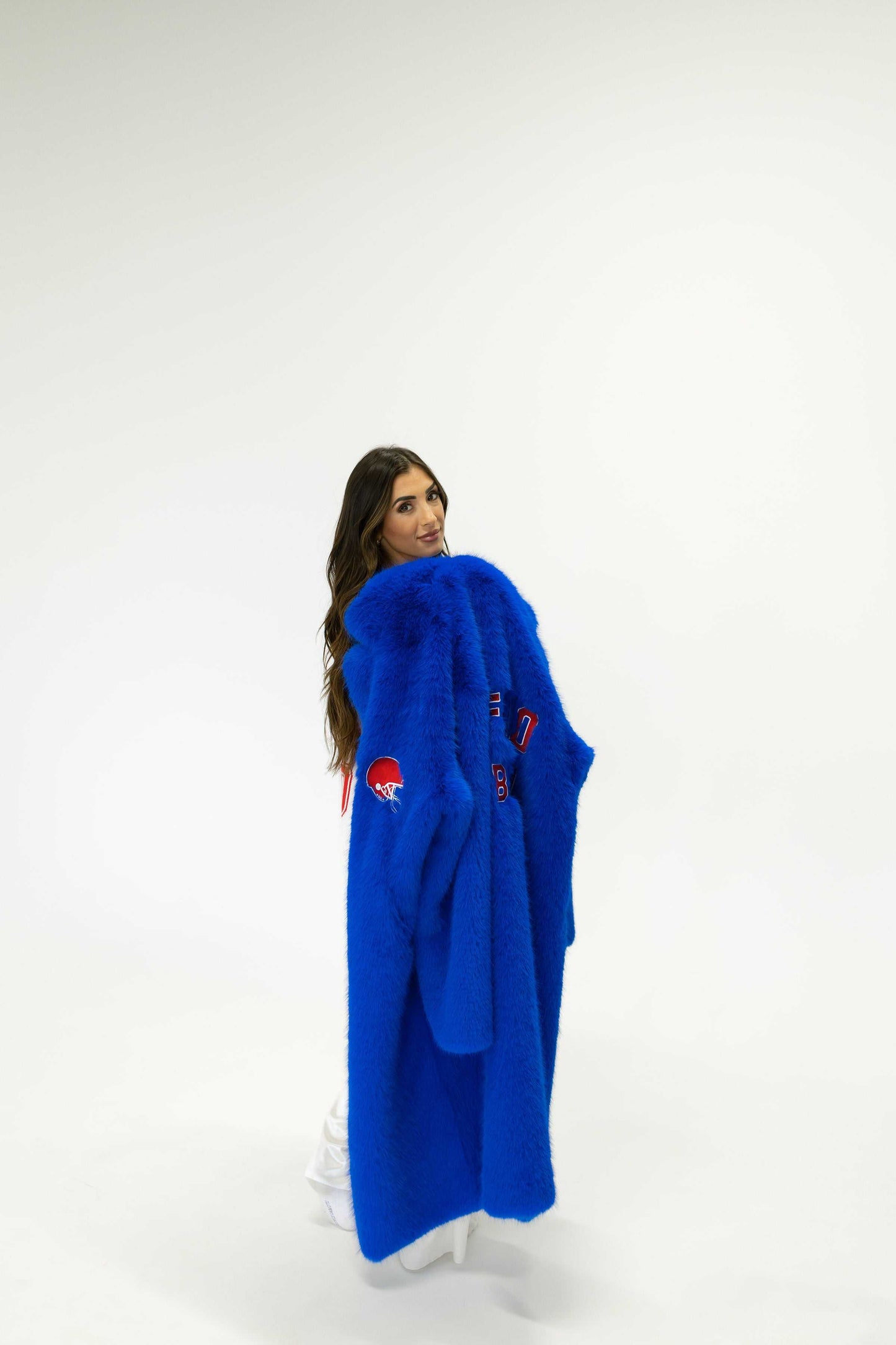 long blue faux fur coat full body fit
