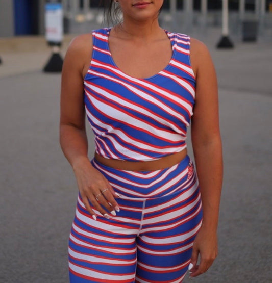 Buffalo Queen Crop Top – Stylish cropped top with bold Buffalo Queen design, ideal for game day or casual wear.