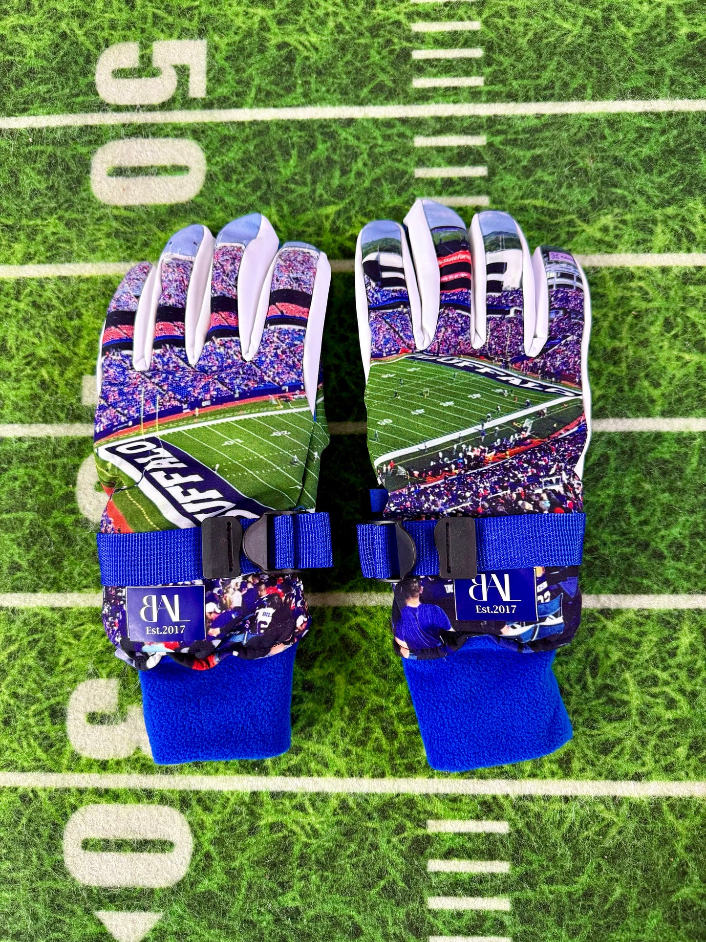 STADIUM GLOVES