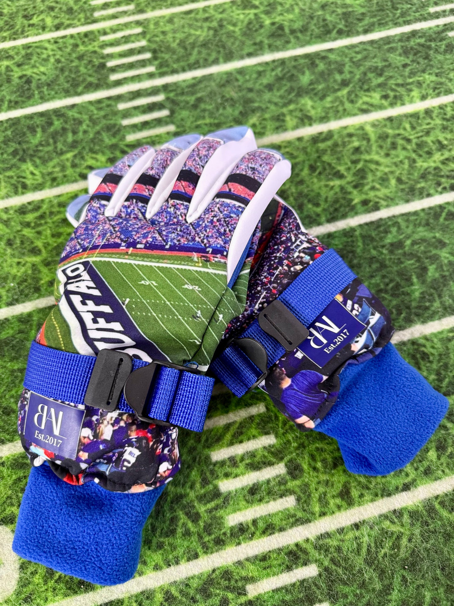 STADIUM GLOVES