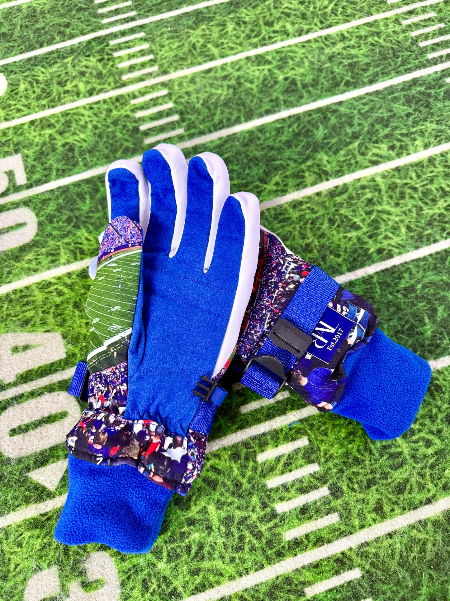 STADIUM GLOVES
